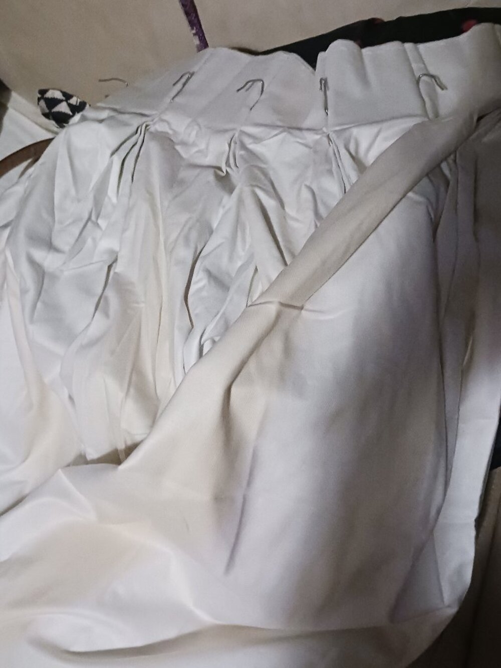 Floral double curtain designed heavy duty pleated on top.